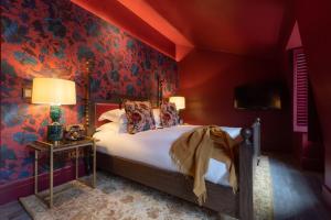 Postel nebo postele na pokoji v ubytování Sun Street Hotel Shoreditch