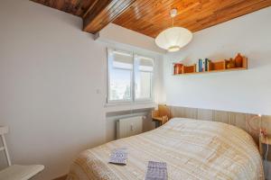 Krevet ili kreveti u jedinici u objektu Spacious apartment with wonderful view - Welkeys