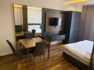 Sjónvarps- og/eða afþreyingartæki á President Kop S2