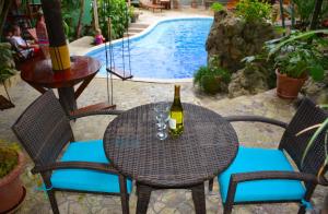 Piscina di West Bay Lodge and Spa o nelle vicinanze