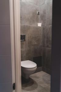 Ett badrum på Stylish flat