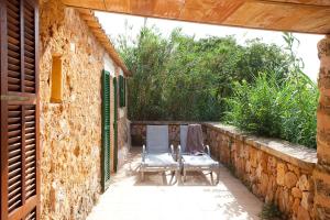 Patio lub wspólna przestrzeń na świeżym powietrzu w obiekcie Finca Son Sureda Agroturismo