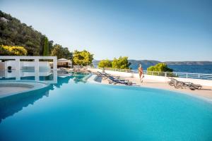 Příroda nedaleko hotelu + 37 fotografií