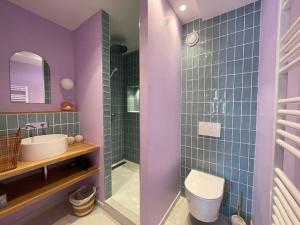 Kúpeľňa v ubytovaní Appartement Aquaroom RDC - Plage 50m - Rue gratuite