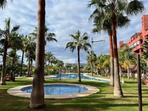 Basen w obiekcie PUSHE Playa Granada Beach&Golf 6 lub w pobliżu