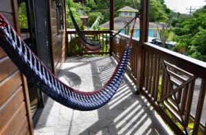 Balcone o terrazza di West Bay Lodge and Spa