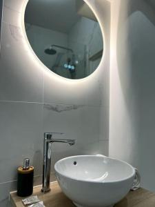 Phòng tắm tại Le Saumaise : Centre historique
