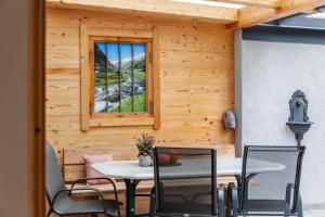 Zdjęcie z galerii obiektu Apart-hochzillertal Gartenwohnung w mieście Kaltenbach