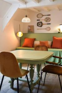 Posedenie v ubytovaní Appartement Moonrise - Plage 50m - Rue gratuite + 25 fotografií
