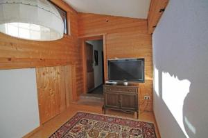 Telewizja i/lub zestaw kina domowego w obiekcie Haus Gerdi