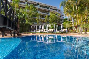 Басейн в Barceló Marbella або поблизу