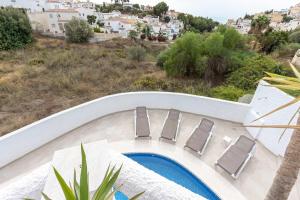Bazén v ubytování Casa Jerez 14 en Nerja nebo v jeho okolí