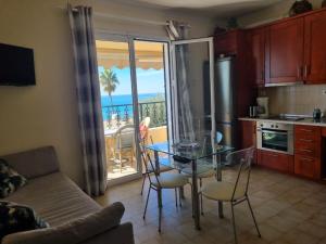 Kuchyňa alebo kuchynka v ubytovaní Corfu Dream Holidays Villas