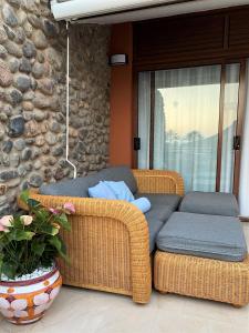 Posedenie v ubytovaní Villa Happiness - Luxury chalet with sea view