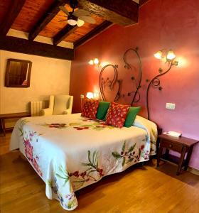 Postel nebo postele na pokoji v ubytování Hotel Doña Sancha