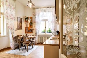 Fotografie z fotogalerie ubytování PragueOne Apartment,A/C,Terrace v Praze