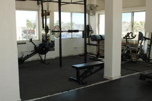 Fitness centrum a/nebo fitness zařízení v ubytování Seven Crown Express & Suites by Kavia