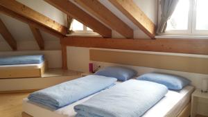 Postel nebo postele na pokoji v ubytování Manzoni Rooms