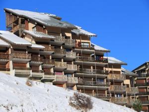 Budynek, w którym mieści się apartament