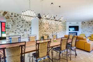 Posezení v ubytování Ideal Property Mallorca - Es Rafal