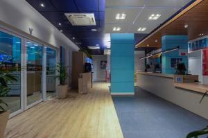 Ο χώρος του λόμπι ή της ρεσεψιόν στο ibis budget Maceió Pajuçara