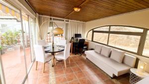 Część wypoczynkowa w obiekcie Penthouse Vistamar Torrox Costa