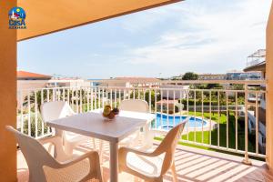 Balkón nebo terasa v ubytování Apartamentos Bovalar Casa Azahar