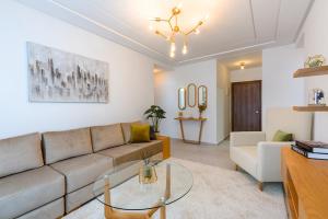 Posezení v ubytování Luxury one bedroom apartment Tangier