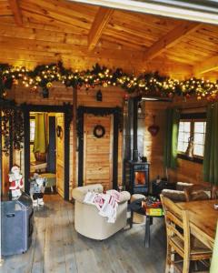 CalangianusにあるEco Lodge nella natura Con Piscina privata "La Grande Quercia"のギャラリーの写真
