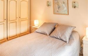 Zdjęcie z galerii obiektu 3 Bedroom Beautiful Home In Espeluche w mieście Espeluche