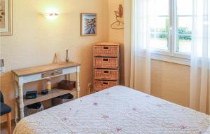 Zdjęcie z galerii obiektu 3 Bedroom Beautiful Home In Espeluche w mieście Espeluche