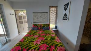 Fotografie z fotogalerie ubytování Studio Vaimiti pour 2 personnes vue mer et Moorea v destinaci Faaa