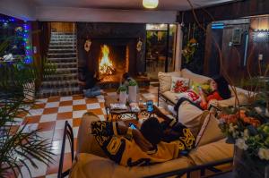 Posezení v ubytování Hotel Rancho Constanza & Cabañas de la Montaña