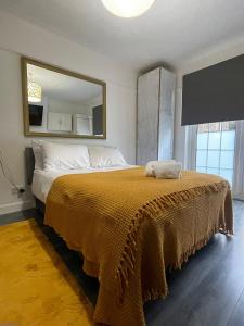 Beautiful Private Rooms in London Central Willesden Green 객실 침대