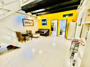 Zona de estar de Yilan Night Market Whole House
