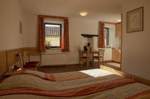 Foto dalla galleria di Apartmaji in sobe Marija Jera Štanjel a Štanjel (San Daniele del Carso)