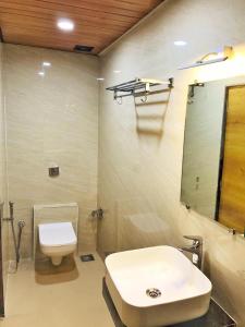 Koupelna v ubytování Gateway Suites