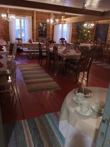 Restaurace v ubytování Kierinki Village Majatalo + 37 fotografií