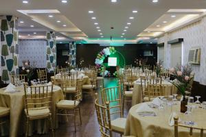 Restaurace v ubytování AMALFI718 HOTEL + 37 fotografií