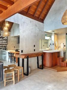 Dapur atau dapur kecil di CHALÉ-Morro de São Paulo