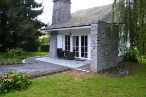 Gallery image of Sous le Saule Holiday Home in Heyd