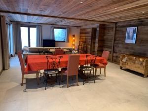 Gallery image of Le Cheval Blanc, Ski aux pieds, Jacuzzi in Méribel