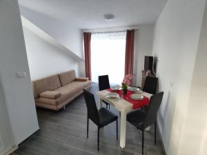Zdjęcie z galerii obiektu MSH APARTMENT w Novalji