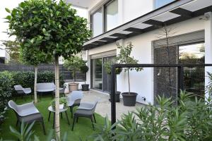 Zahrada ubytování The Lop Athens Holidays Luxury Suites