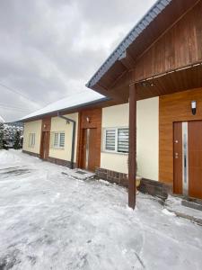 Budova, kde se apartmán nachází + 39 fotografií