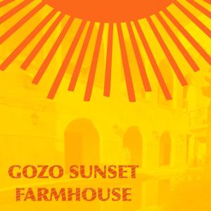 une affiche pour une ferme au coucher du soleil dans l'établissement Gozo Sunset Farmhouse, à Qala