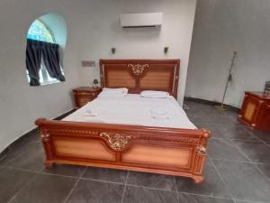 Postel nebo postele na pokoji v ubytování Monkey Mier LOT 2028