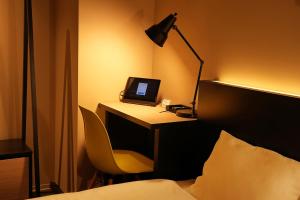 TV a/nebo společenská místnost v ubytování Nplus HOTEL Higashikanda-akihabara