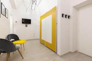 A television and/or entertainment centre at La Torre 31