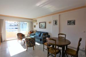 Posedenie v ubytovaní Appartement 80 m2 au centre-ville de Cannes
